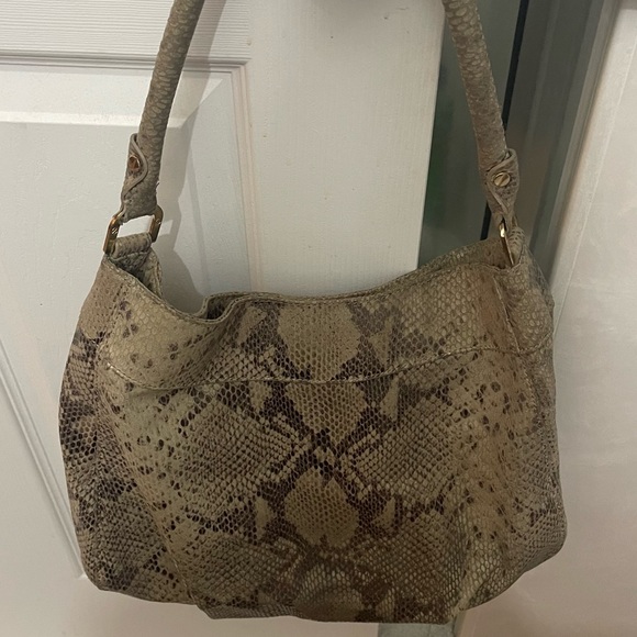 Tory Burch Snakeskin Shoulder Bag - Picture 4 of 6